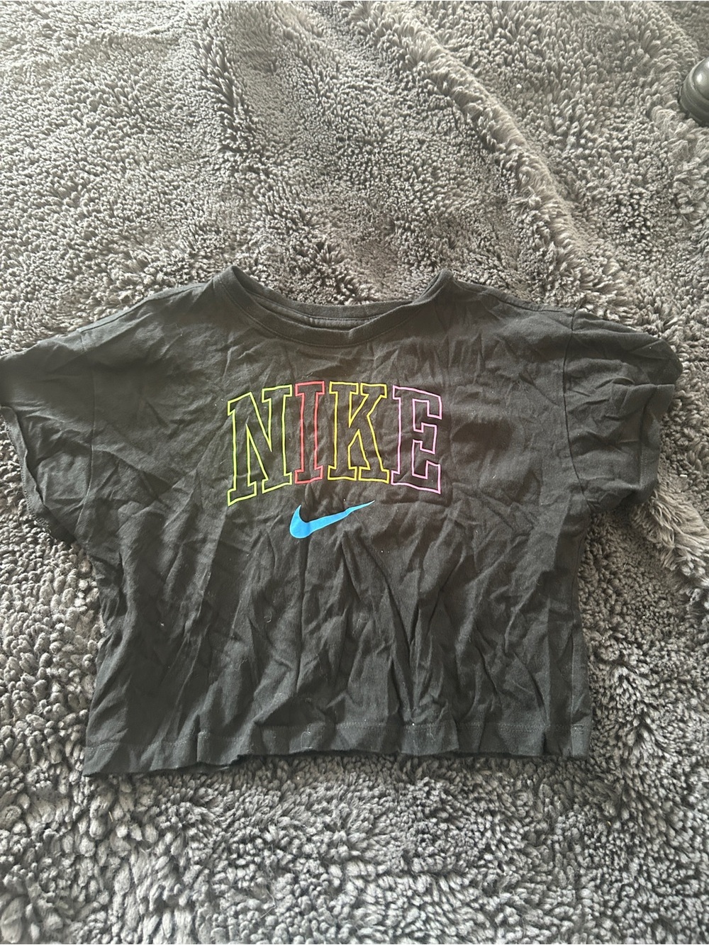 Nike Black Kids crop Short Sleeve Tee with Neon Multicolor NIKE and Blue Swoosh